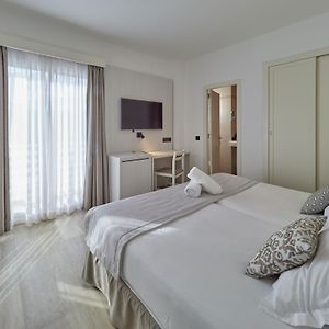 Habitación con Cama King